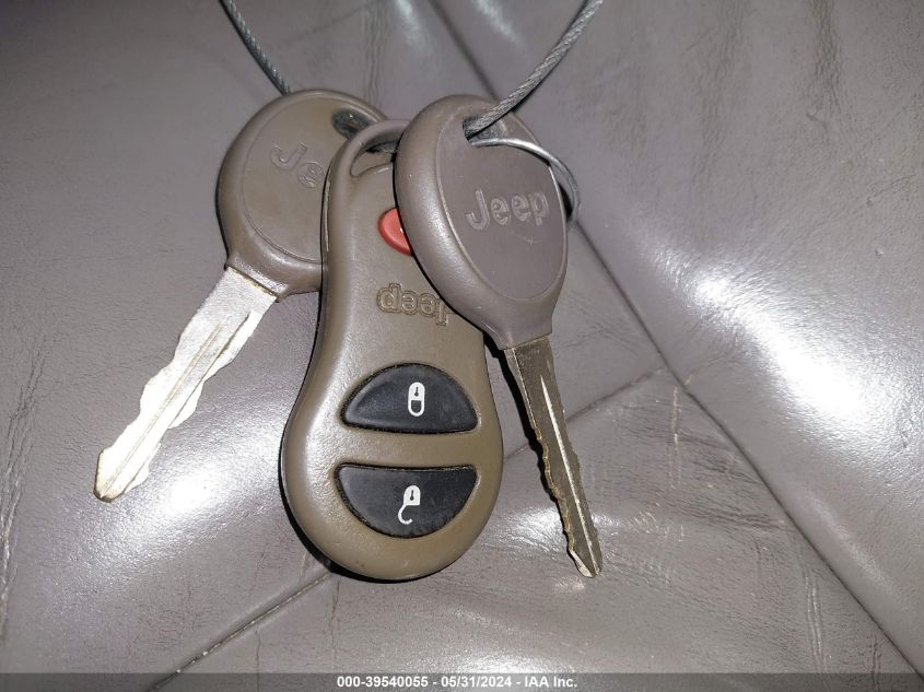 2003 Jeep Grand Cherokee Limited VIN: 1J4GW58N43C524811 Lot: 39540055