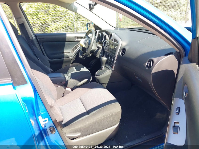 2007 Toyota Matrix Xr VIN: 2T1KR32E47C640446 Lot: 39540136