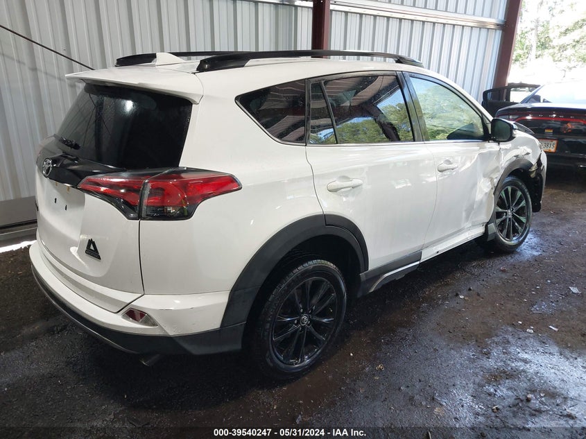 2018 TOYOTA RAV4 ADVENTURE/XLE - 2T3RFREV7JW702330