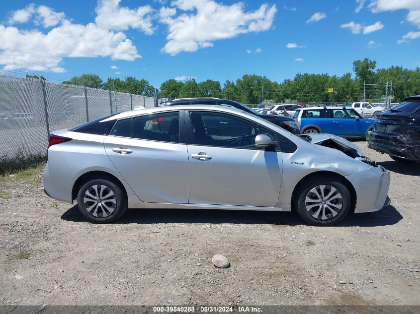 2022 Toyota Prius Le Awd-E VIN: JTDL9MFU3N3037635 Lot: 39540288