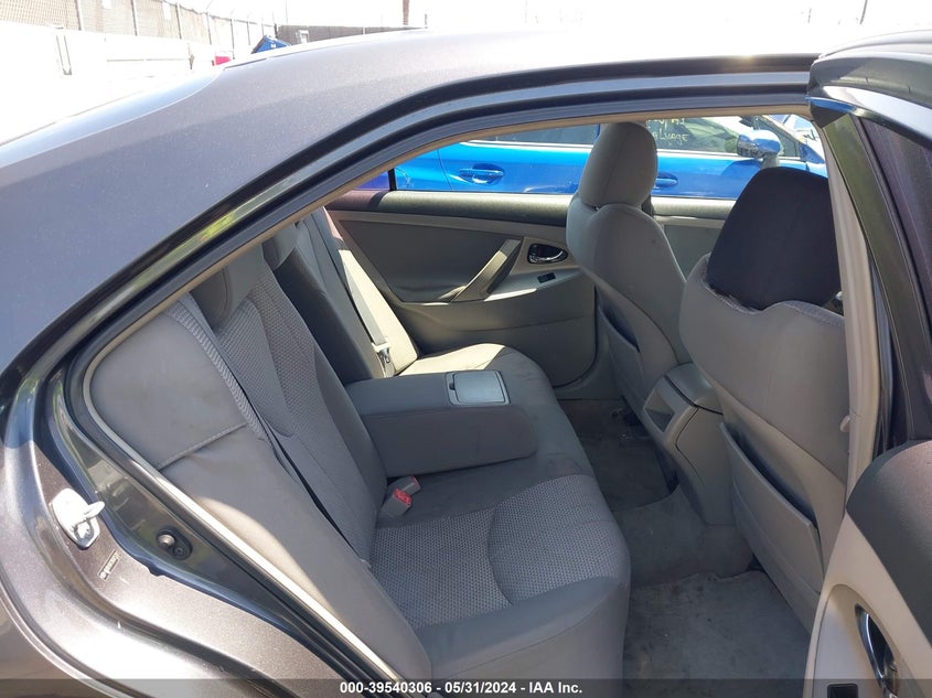 2009 Toyota Camry Se V6 VIN: 4T1BK46K39U075781 Lot: 39540306