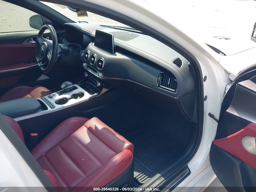 2019 Kia Stinger Gt2 VIN: KNAE55LC5K6059777 Lot: 39540326