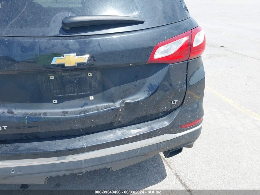 VIN 2GNAXKEX3J6161802 2018 CHEVROLET EQUINOX LT