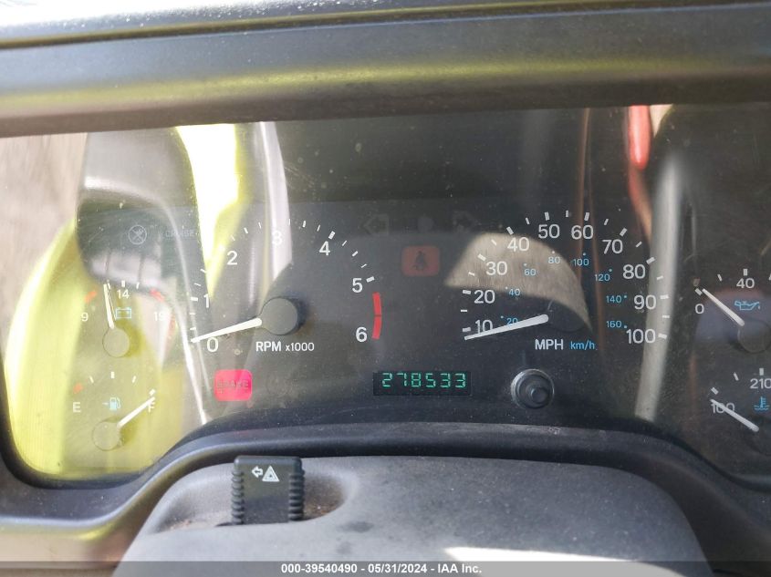 1999 Jeep Wrangler Sport VIN: 1J4FY19S5XP432592 Lot: 39540490