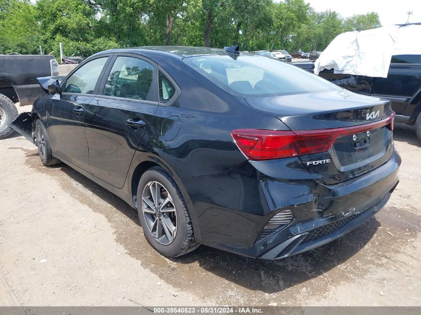 2022 Kia Forte Lxs VIN: 3KPF24AD4NE417360 Lot: 39540523