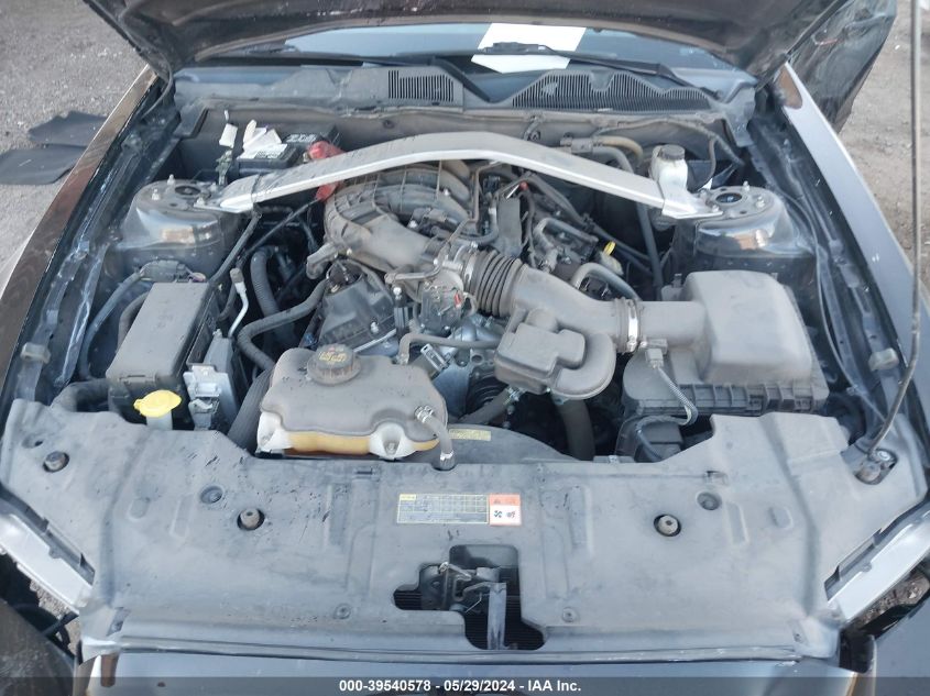 2013 Ford Mustang V6 Premium VIN: 1ZVBP8EM7D5237184 Lot: 39540578