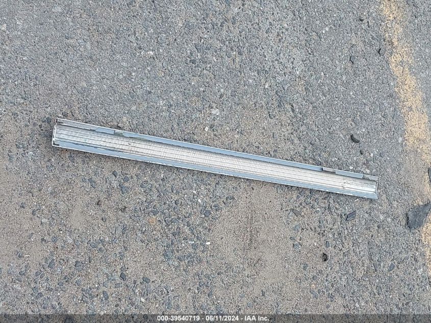 2000 GMC Sierra 1500 Sle VIN: 2GTEK19V9Y1249045 Lot: 39540719