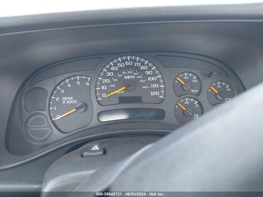 2005 Chevrolet Silverado 1500 Work Truck VIN: 1GCEK14X55Z136639 Lot: 39540721