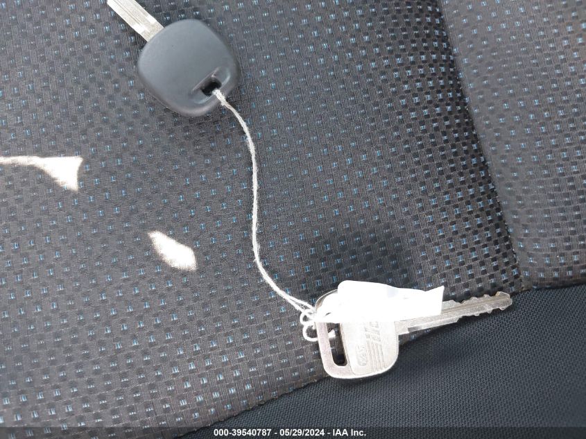 2010 Toyota Corolla S VIN: 2T1BU4EE8AC383136 Lot: 39540787