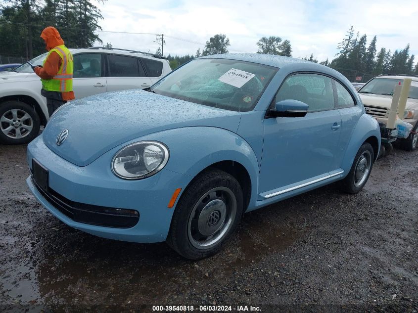 2012 Volkswagen Beetle 2.5L VIN: 3VWJP7AT6CM634090 Lot: 39540818