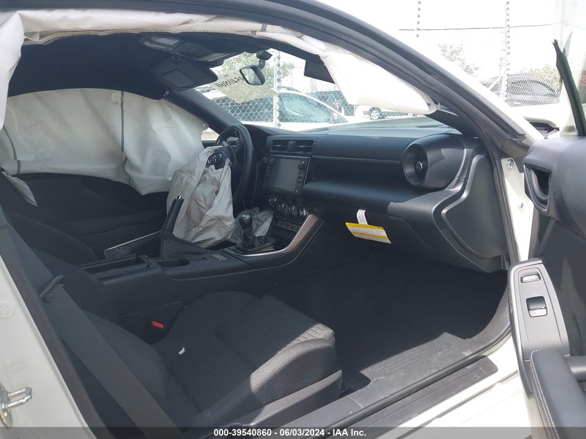 2023 Toyota Gr86 VIN: JF1ZNBC17P8750604 Lot: 39540860