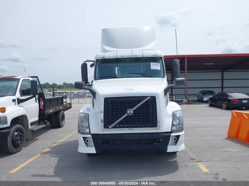 2013 Volvo Vn Vnl VIN: 4V4NC9EH6DN149820 Lot: 39540900