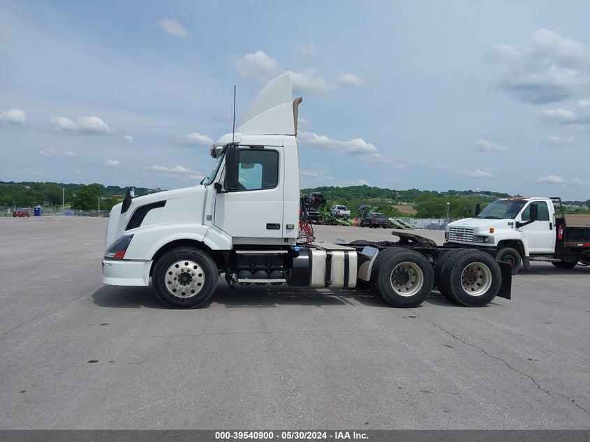 2013 Volvo Vn Vnl VIN: 4V4NC9EH6DN149820 Lot: 39540900
