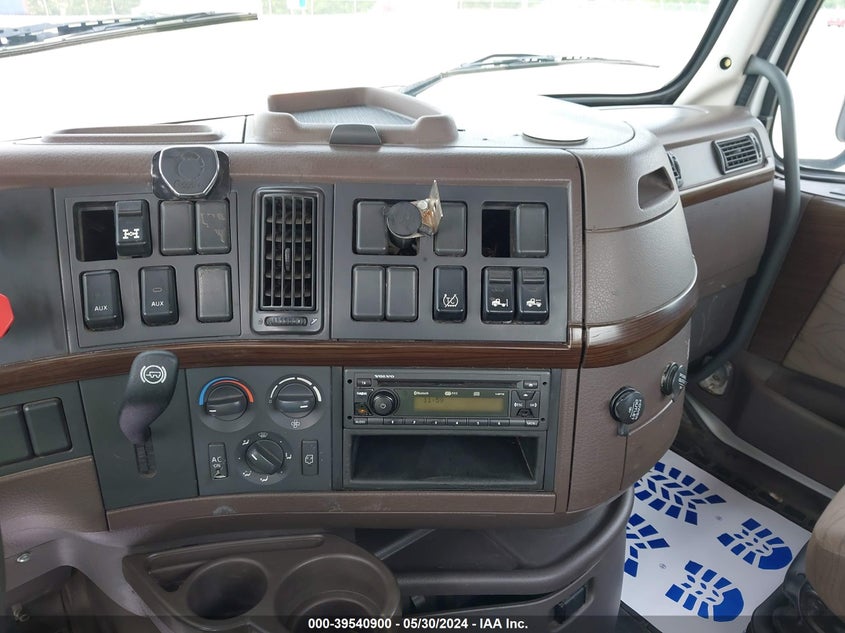 2013 Volvo Vn Vnl VIN: 4V4NC9EH6DN149820 Lot: 39540900