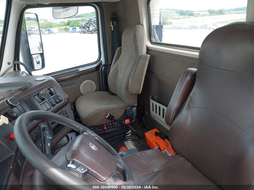 2013 Volvo Vn Vnl VIN: 4V4NC9EH6DN149820 Lot: 39540900