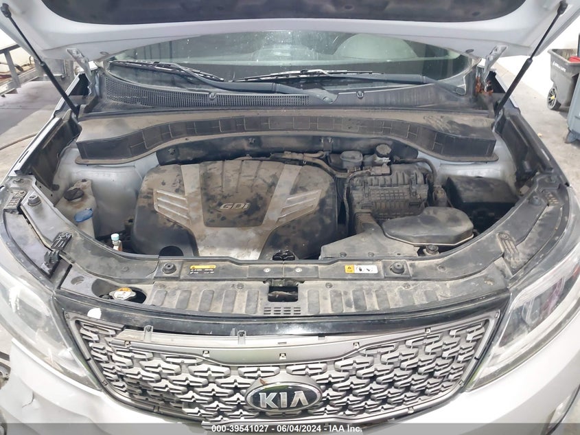 2015 Kia Sorento Sx V6 VIN: 5XYKW4A71FG631482 Lot: 39541027