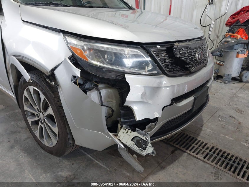 2015 Kia Sorento Sx V6 VIN: 5XYKW4A71FG631482 Lot: 39541027