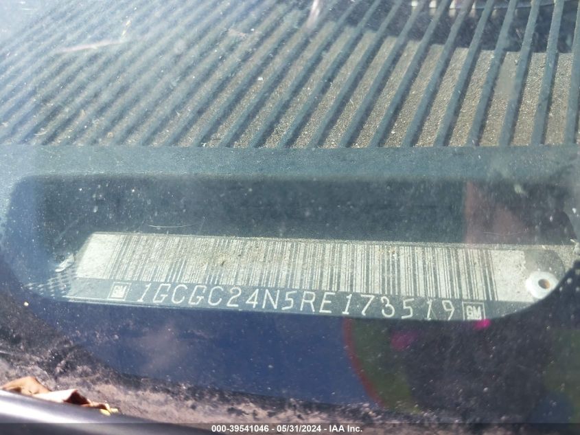 1994 Chevrolet Gmt-400 C2500 VIN: 1GCGC24N5RE173519 Lot: 39541046