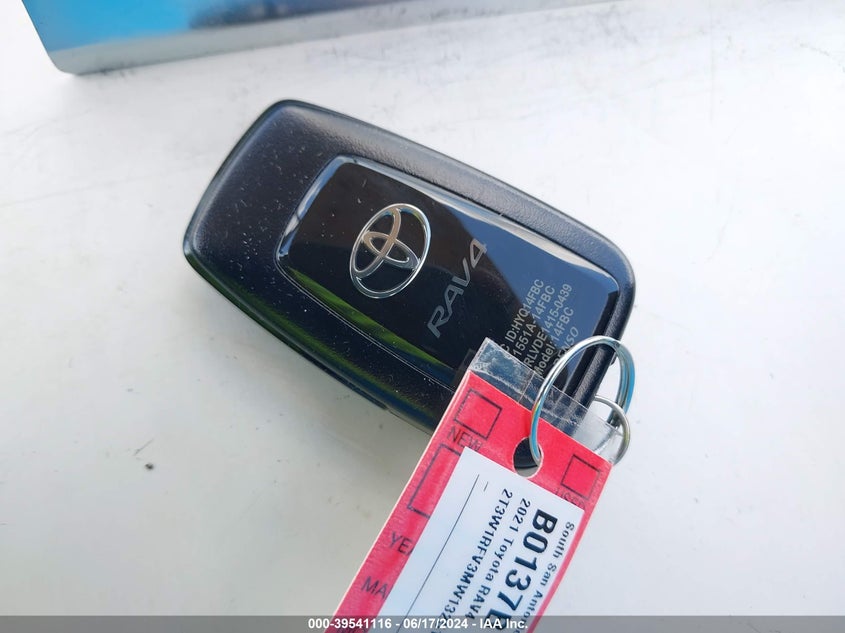 2021 Toyota Rav4 Xle VIN: 2T3W1RFV3MW132511 Lot: 39541116