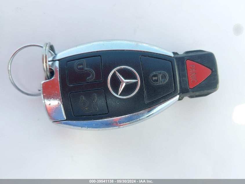 2014 Mercedes-Benz C 250 Luxury/Sport VIN: WDDGF4HB2EA960020 Lot: 39541138