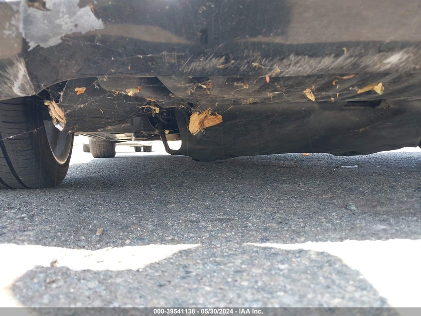 2014 Mercedes-Benz C 250 Luxury/Sport VIN: WDDGF4HB2EA960020 Lot: 39541138