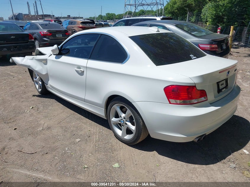 2011 BMW 128I VIN: WBAUP9C5XBVL90665 Lot: 39541201