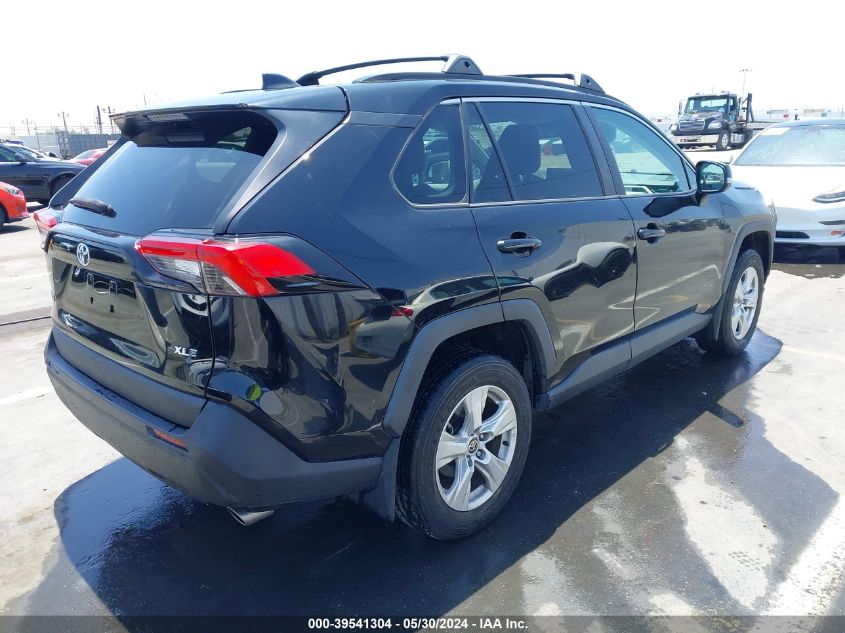 2021 Toyota Rav4 Xle/Xle Premium VIN: 2T3W1RFV3MC142926 Lot: 39541304