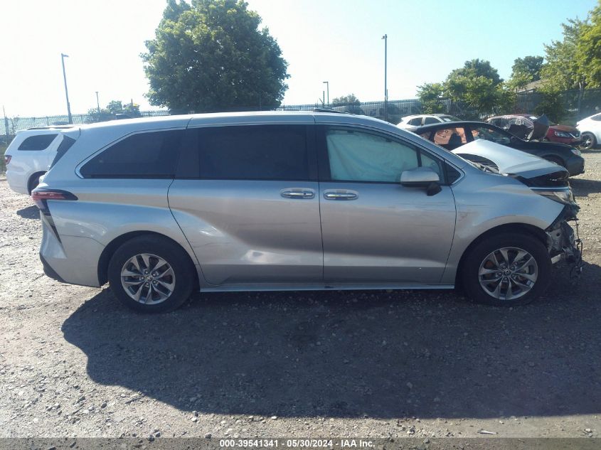 5TDYRKEC0NS125222 2022 Toyota Sienna Xle