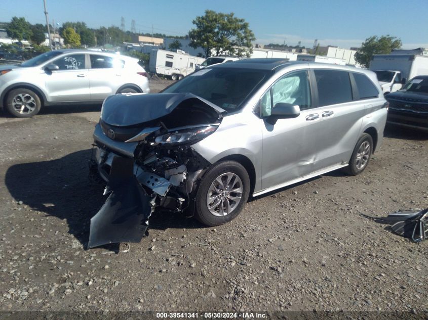 5TDYRKEC0NS125222 2022 Toyota Sienna Xle