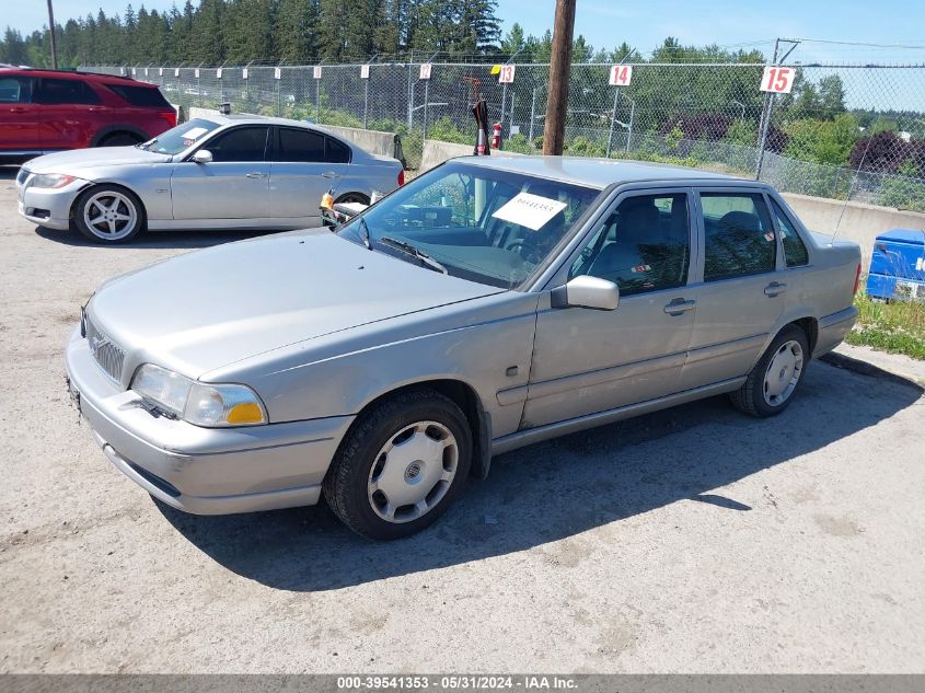 1999 Volvo S70 VIN: YV1LS55A0X2588500 Lot: 39541353