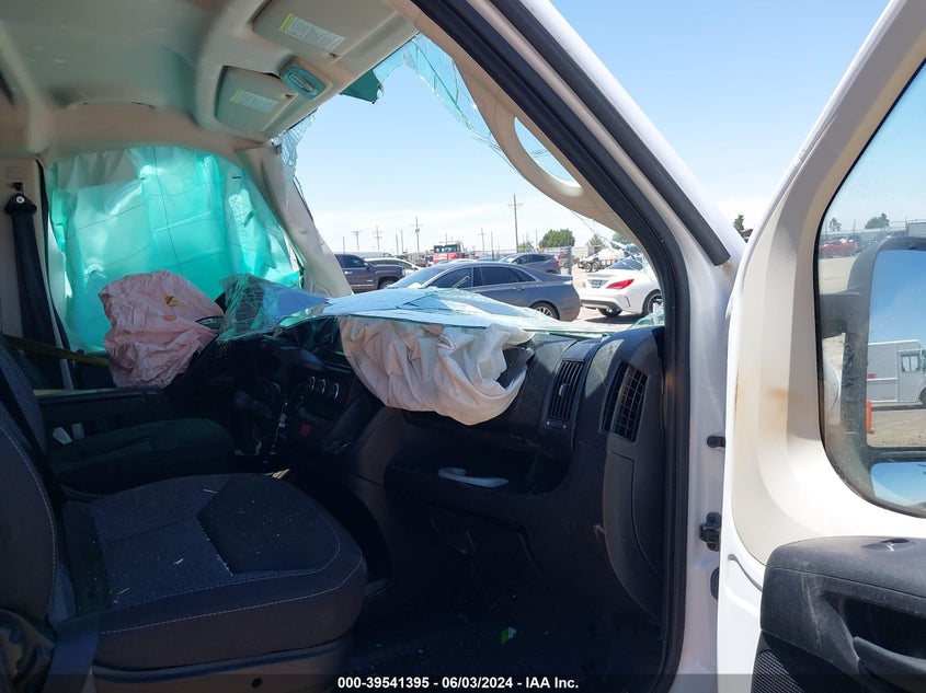 2019 Ram Promaster 2500 High Roof 159 Wb VIN: 3C6TRVDGXKE555871 Lot: 39541395