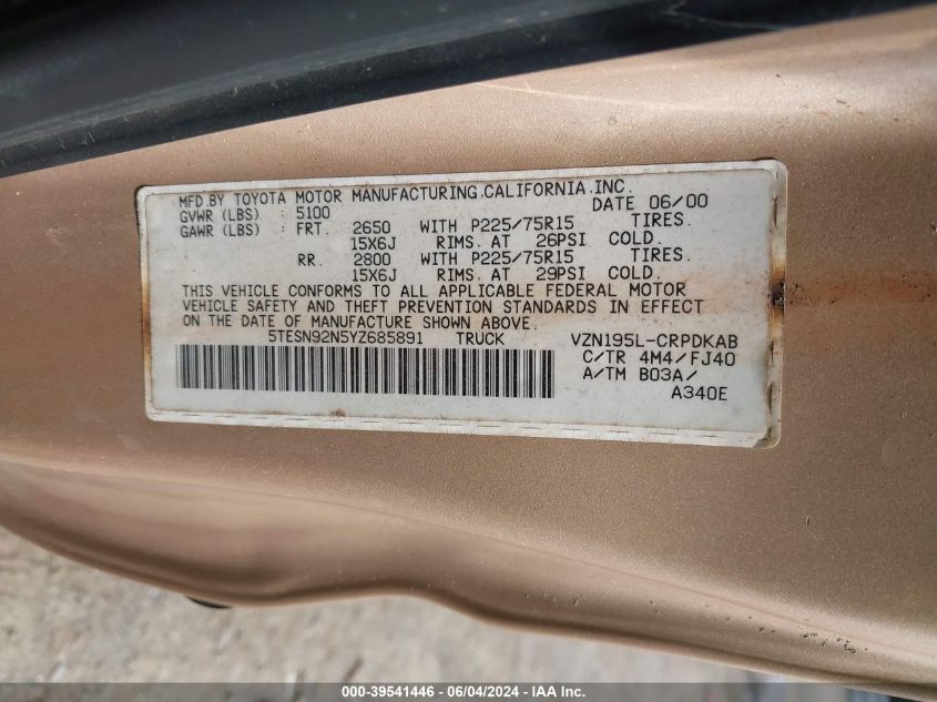 2000 Toyota Tacoma Prerunner V6 VIN: 5TESN92N5YZ685891 Lot: 39541446