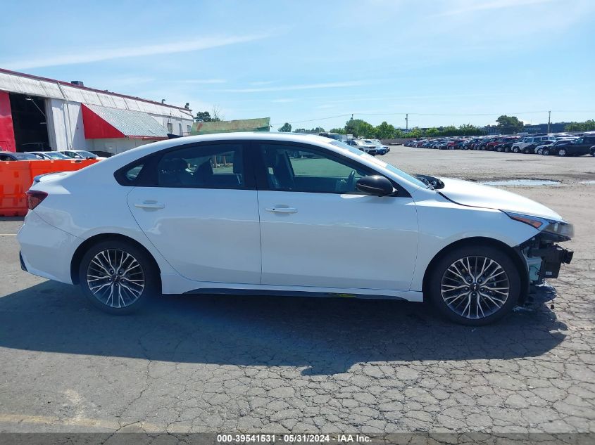 2022 Kia Forte Gt-Line VIN: 3KPF54AD5NE495007 Lot: 39541531