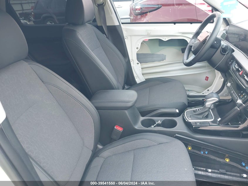 2024 Kia Seltos S VIN: KNDEU2AAXR7526282 Lot: 39541550