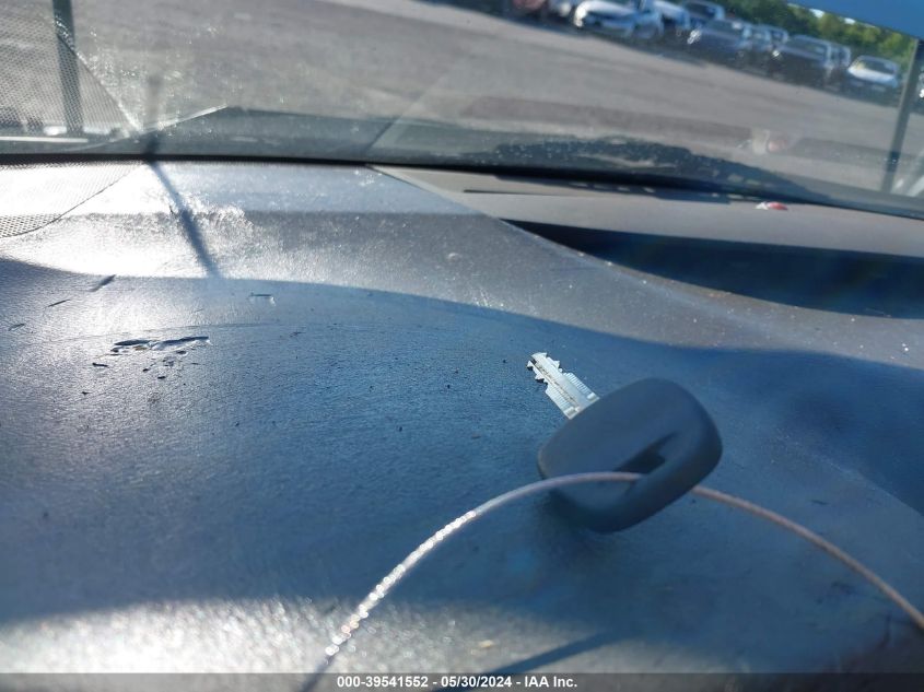 2010 Toyota Camry Le VIN: 4T4BF3EK2AR001262 Lot: 39541552