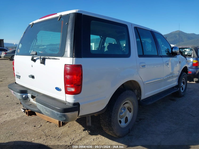 1997 Ford Expedition Eddie Bauer/Xlt VIN: 1FMEU18W9VLB98880 Lot: 39541630