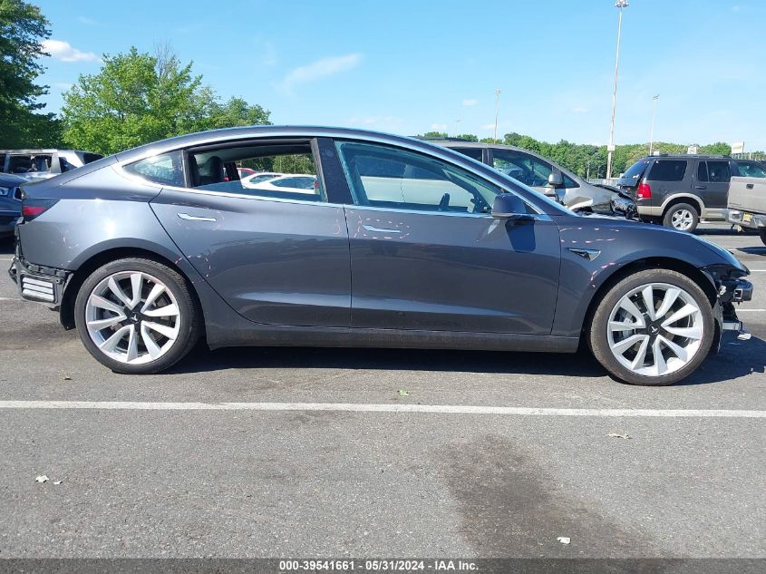 2019 Tesla Model 3 Long Range/Performance VIN: 5YJ3E1EB8KF390395 Lot: 39541661