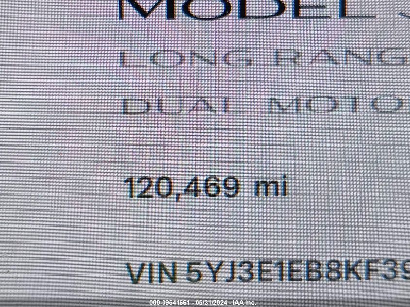 2019 Tesla Model 3 Long Range/Performance VIN: 5YJ3E1EB8KF390395 Lot: 39541661