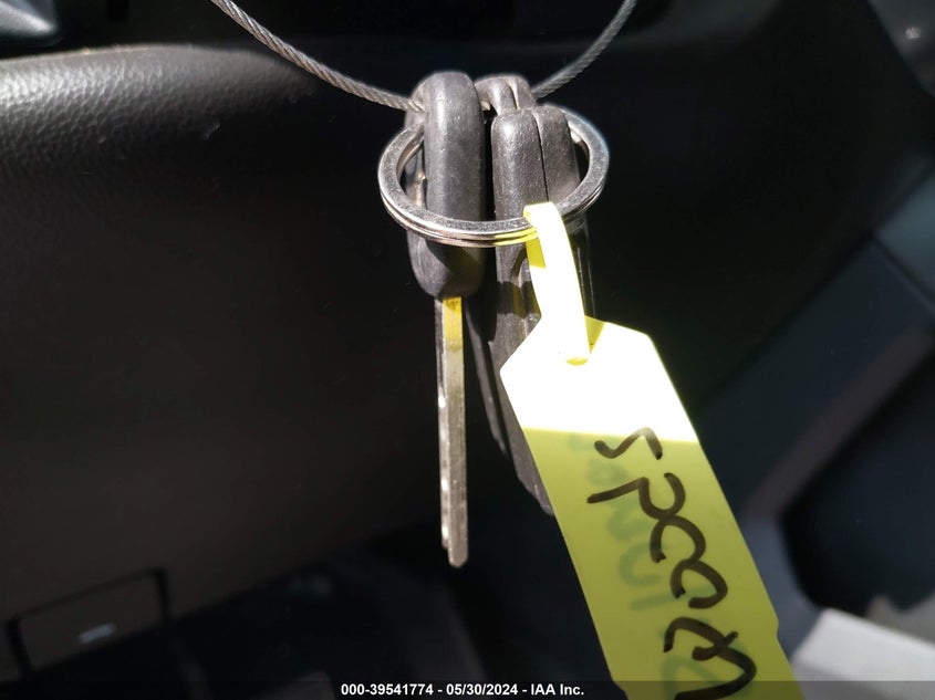 2016 Chevrolet Silverado 1500 1Lt VIN: 1GCVKREC5GZ285825 Lot: 39541774