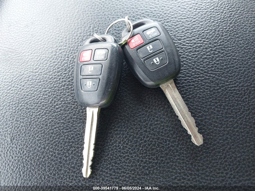 2016 Toyota Corolla Le Plus VIN: 2T1BURHE6GC500116 Lot: 39541779