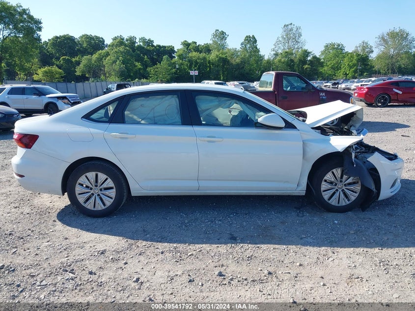 2019 Volkswagen Jetta 1.4T R-Line/1.4T S/1.4T Se VIN: 3VWC57BU2KM218557 Lot: 39541792