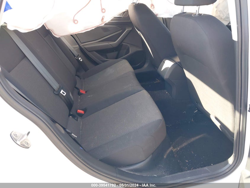 2019 Volkswagen Jetta 1.4T R-Line/1.4T S/1.4T Se VIN: 3VWC57BU2KM218557 Lot: 39541792