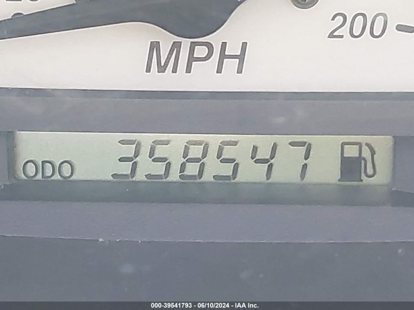 2003 Toyota Echo VIN: JTDAT123330313802 Lot: 39541793