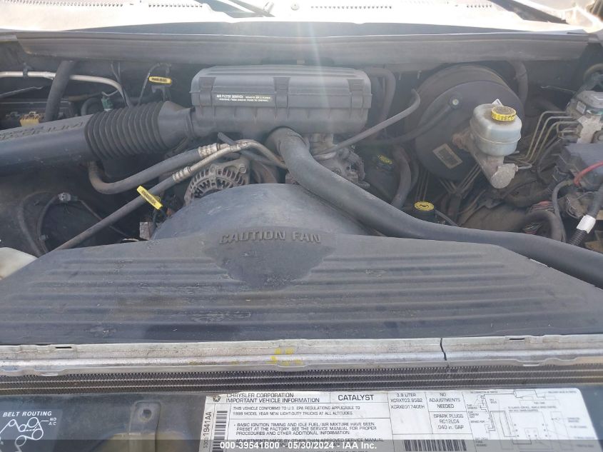 1999 Dodge Ram 1500 St/Ws VIN: 1B7HC16X5XS310082 Lot: 39541800