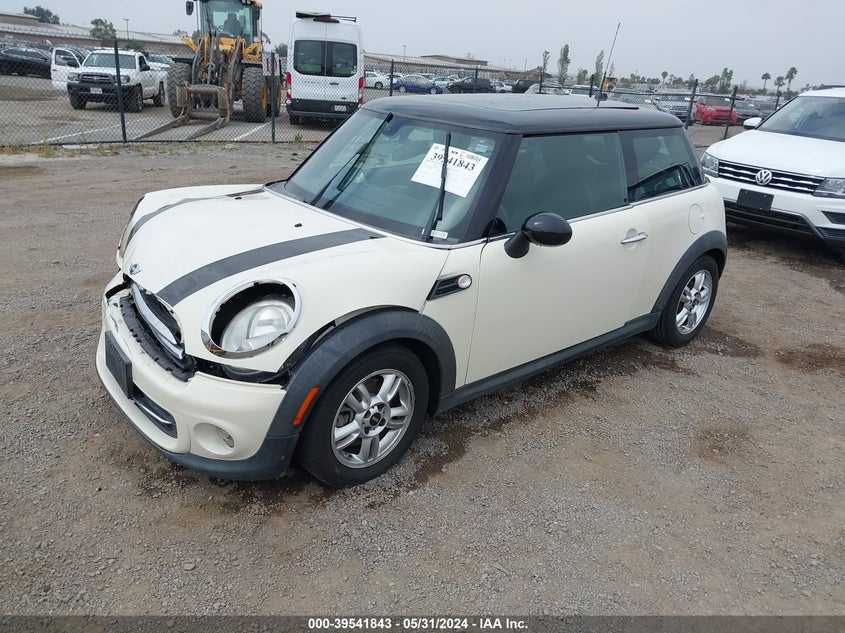 2013 Mini Hardtop Cooper VIN: WMWSU3C5XDT680240 Lot: 39541843