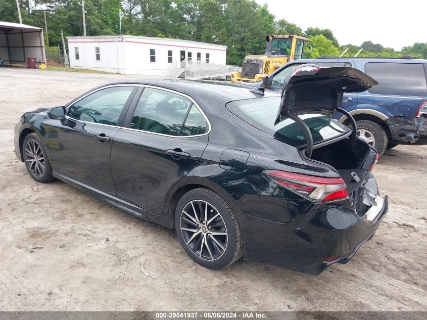 VIN 4T1G11AK3MU552359 2021 Toyota Camry, SE no.3