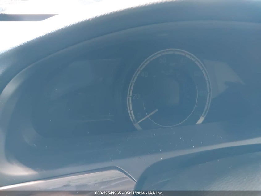 JHMCR6F76HC013371 2017 Honda Accord Hybrid Touring