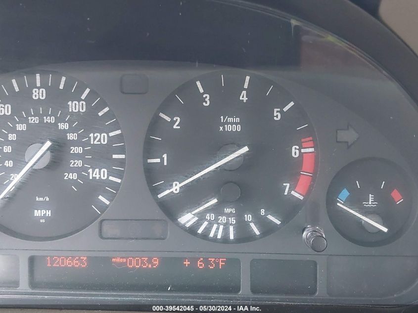 2000 BMW 740Il VIN: WBAGH8348YDP13542 Lot: 39542045