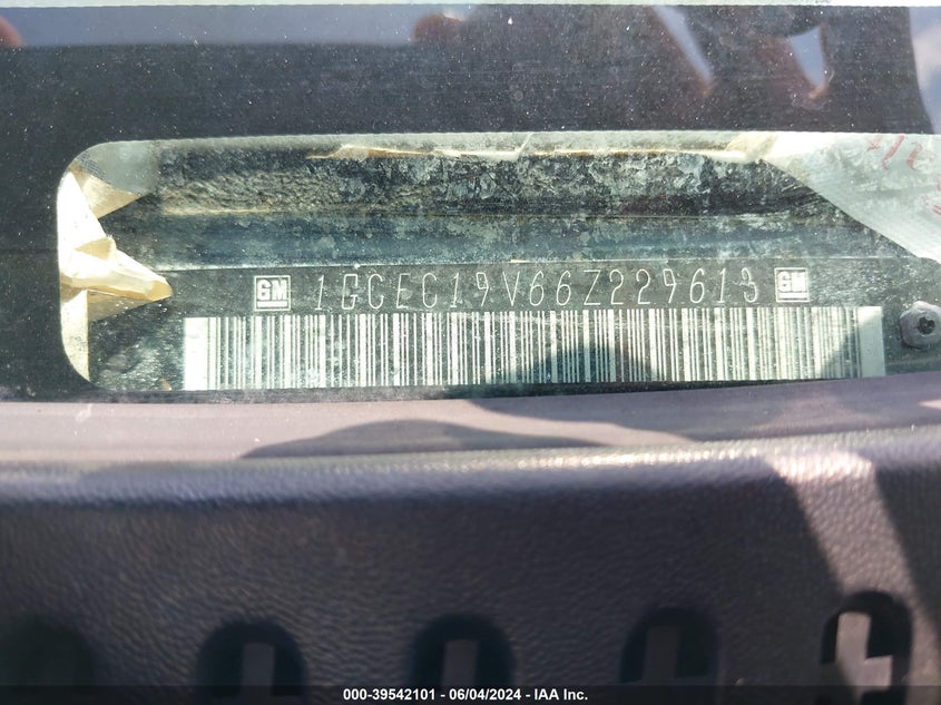 2006 Chevrolet Silverado 1500 Lt1 VIN: 1GCEC19V66Z229613 Lot: 39542101