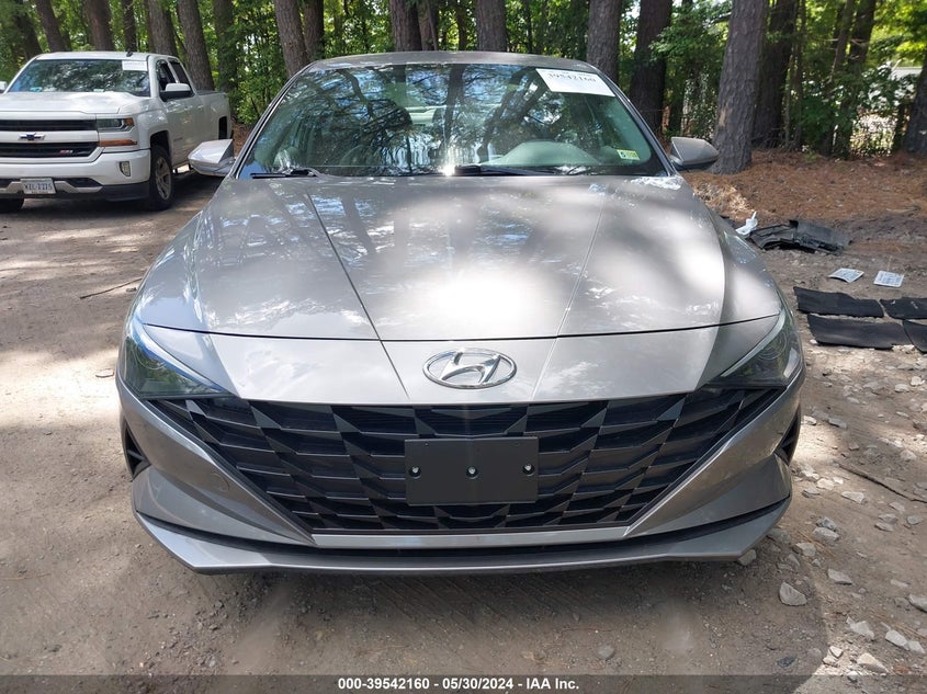 KMHLM4AG2MU211991 2021 Hyundai Elantra Sel